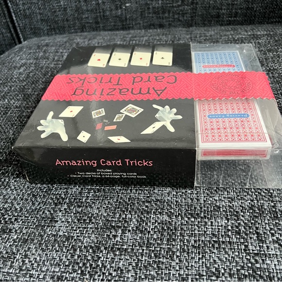 NIB Amazing Card Tricks - Picture 4 of 7